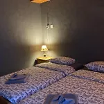 Rey-bellet 3* ليه كروسيت