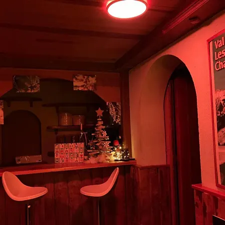 Rey-bellet 3* ليه كروسيت